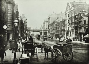ホルボーン高架橋、ファリンドンストリート、北向き、ロンドン市、1890 作： English Photographer