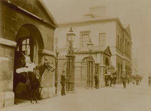 ホースガーズパレード、ロンドン 作： English Photographer