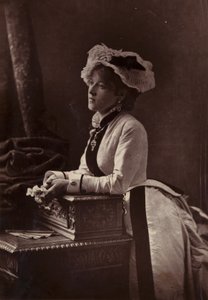 ジェニー・リー 作： English Photographer