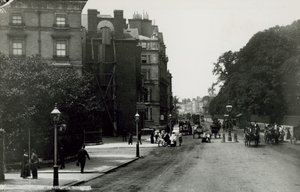 ケンジントンゴア、ロンドン 作： English Photographer