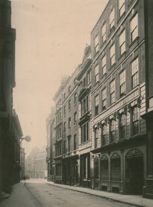 ロンドン、ロンバードストリート。写真; 1885年6月付け 作： English Photographer