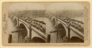 ロンドン橋、ロンドン 作： English Photographer