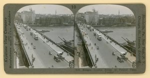 ロンドン橋、ロンドン 作： English Photographer