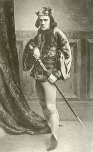 Richard Mansfield氏（Richard III（グラビア）として） 作： English Photographer
