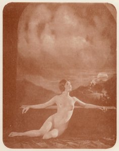 ヌーディスト・アート夜明け（モノクロ写真） 作： English Photographer