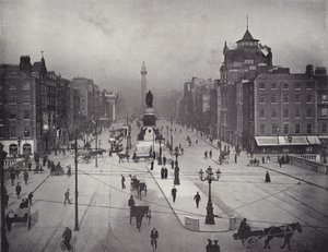 OConnell Street（Sackville Street）、ダブリン 作： English Photographer