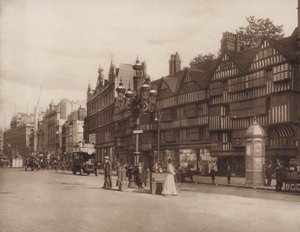 古い家並み、ホルボーン、ロンドン（モノクロ写真） 作： English Photographer