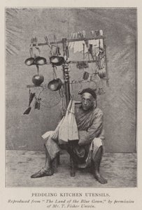 行商人の台所用品 作： English Photographer
