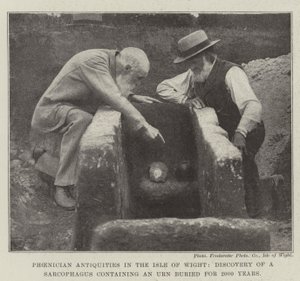 ワイト島のフェニキアの古代遺跡、2000年もの間埋葬された壺を含む石棺の発見 作： English Photographer