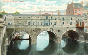 サマセット州バースのプルテニー橋（カラー写真 作： English Photographer