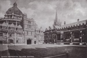 Quadrangle Brasenose College、オックスフォード 作： English Photographer