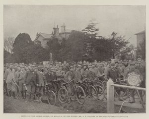 3月23日、Polytechnic Cycling Clubの受賞者であるAE Walters氏によるアンカーシールドの返還 作： English Photographer