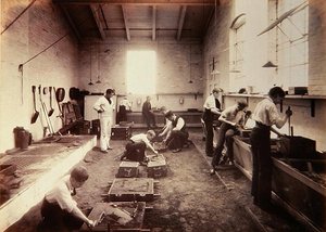 英国海軍大学オズボーン校（モノクロ写真 作： English Photographer