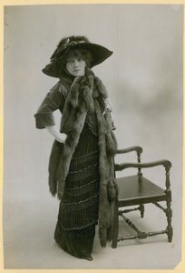 サラベルナール、女優 作： English Photographer