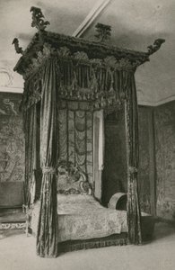 ステートベッドルーム、ハドンホール 作： English Photographer