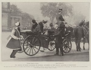 9月19日、デンマークのアレクサンドラ女王の到着、陛下はBernstorffに下車 作： English Photographer