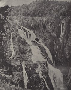 バロン滝 作： English Photographer