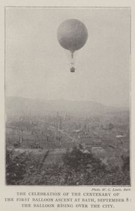 9月8日、バースで最初のバルーン上昇100周年を祝う 作： English Photographer