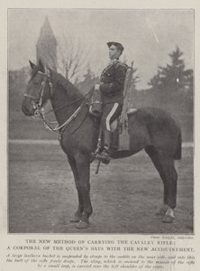 新しい装身具を備えたクイーンズ湾の伍長、騎兵ライフルを運ぶ新しい方法 作： English Photographer