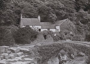 ジェスモンド・デーンのオールド・ミル（モノクロ写真 作： English Photographer