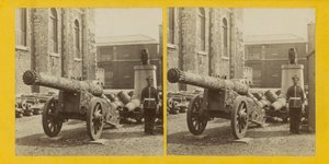 銃のトロフィー 作： English Photographer