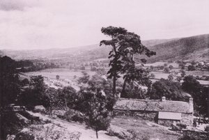 エルシー湖への道からの眺め（モノクロ写真 作： English Photographer