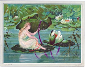 1880年頃のキャノピーとしてのユリの葉と蓮のユリの葉のストリームでセーリングする妖精のビクトリア朝のグリーティングカード