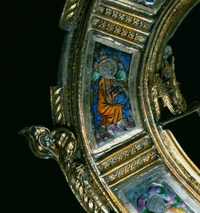 管楽器を演奏する天使、ウィリアムオブワイケハムの兵士（c.1320-1404）の詳細（銀の金箔とシャンプーヴエナメル）（205100-32を参照）