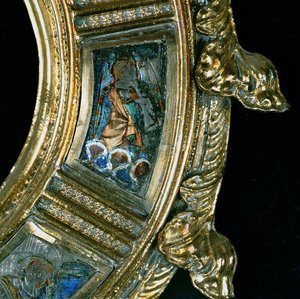 管楽器を演奏する天使、ウィリアムオブワイケハムの兵士（c.1320-1404）の詳細（銀の金箔とシャンプーヴエナメル）（205100-32を参照） 作： English School