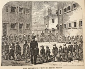 Tothill Fields Prisonで運動する男の子、ロンドンの刑務所刑務所のイラスト、Henry MayhewとJohn Binnyによる刑務所の生活のシーン、パブ。 1862 作： English School