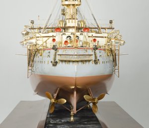 日本の戦艦「初瀬」のビルダーのモデル、c.1890-99