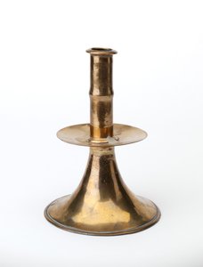 ローソク足、1650〜99年頃（真鍮）