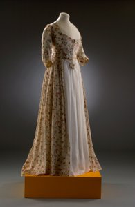ドレス、1790年代（プリントコットン） 作： English School