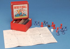 炉辺サッカーゲーム 作： English School
