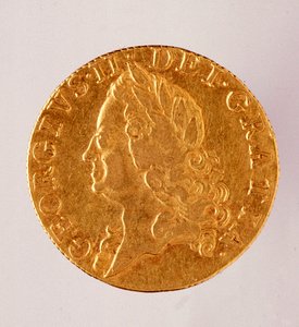 ゴールデン・イングリッシュ・ギニア（ギニー）、ジョージ2世（1714-1760）の時代 18世紀直径2.5cm ナポリ、ムゼオ・アルケオロジコ 作： English School