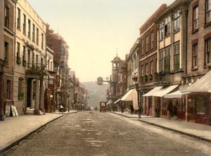 ハイストリート、ギルフォード（手彩色写真） 作： English School