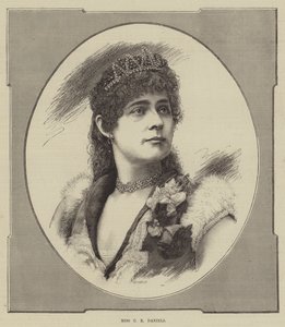 Miss C E Daniels (彫金) 作： English School