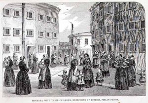 トティル・フィールズ刑務所で運動する子供を連れた母親たち（Henry Mayhew（1812-87）とJohn Binnyによる「The Criminal Prisons of London and Scenes of Prison Life」より 作： English School