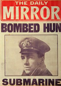 The Daily Mirror」のNewsvendorスタンドシート（プリント 作： English School