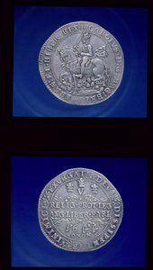 チャールズ1世のオックスフォードクラウン、1644年（シルバー） 作： English School