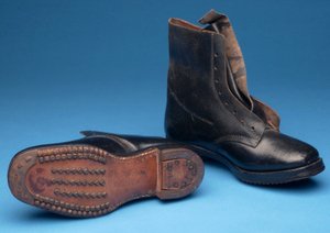 ホールドファストマイナーブーツのペア、1900年代初頭（革）
