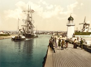 桟橋と港、リトルハンプトン（手描きの写真） 作： English School