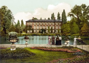 ミュージアム、キューガーデン（手彩色写真） 作： English School