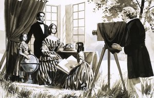 撮影される身元不明の家族 作： English School
