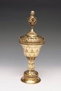 Wardens Grace Cup、c.1480（銀の金箔）（239872も参照） 作： English School
