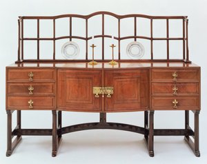 プレートスタンド付きサイドボード、1915（ウォールナット）