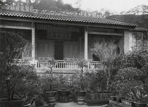 杭州、白雲山、寧禅寺、杭東、寧禅寺の本堂（モノクロ写真）