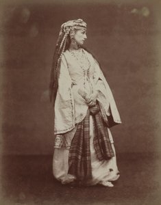 ヴォルテール、1874年によるザイールのサラベルナール。 作： Etienne Carjat