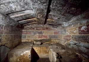 エトルリア文明：紀元前4世紀、ポンテ・ロットのネクロポリスにあるフランソワの墓の中。イタリア、ヴルチ 作： Etruscan