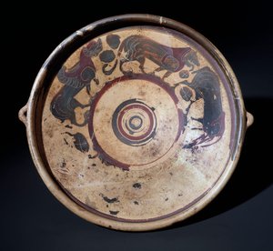 動物を表現したテラコッタの皿、紀元前600～590年